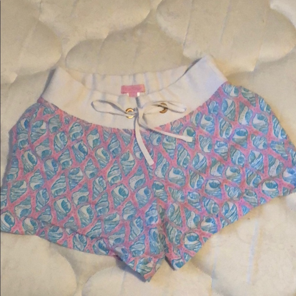 Lilly pulitzer beach shorts